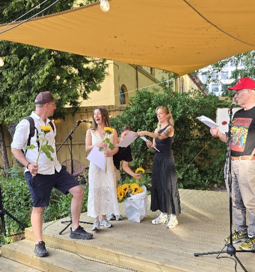 Klassekampens venner delte ut stipender på Klassekampens sommerfest